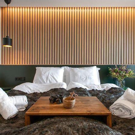 Haltia Lake Lodge Nature Boutique Hotel & Glamping Espoo Dış mekan fotoğraf