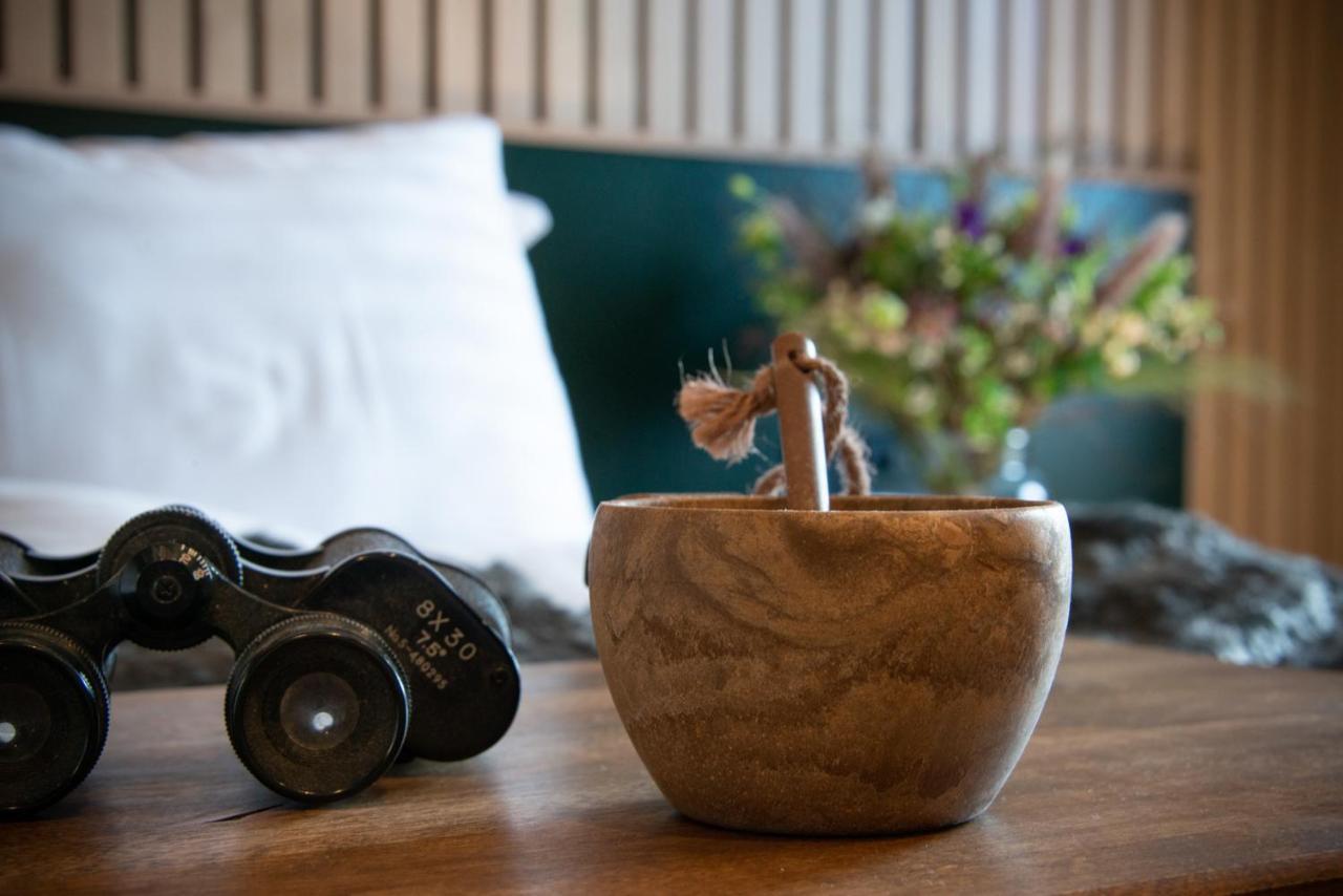 Haltia Lake Lodge Nature Boutique Hotel & Glamping Espoo Dış mekan fotoğraf