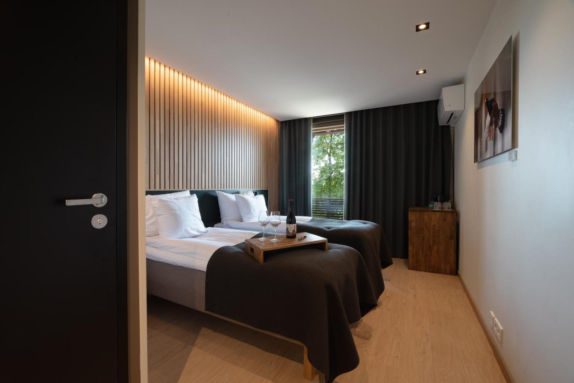 Haltia Lake Lodge Nature Boutique Hotel & Glamping Espoo Dış mekan fotoğraf
